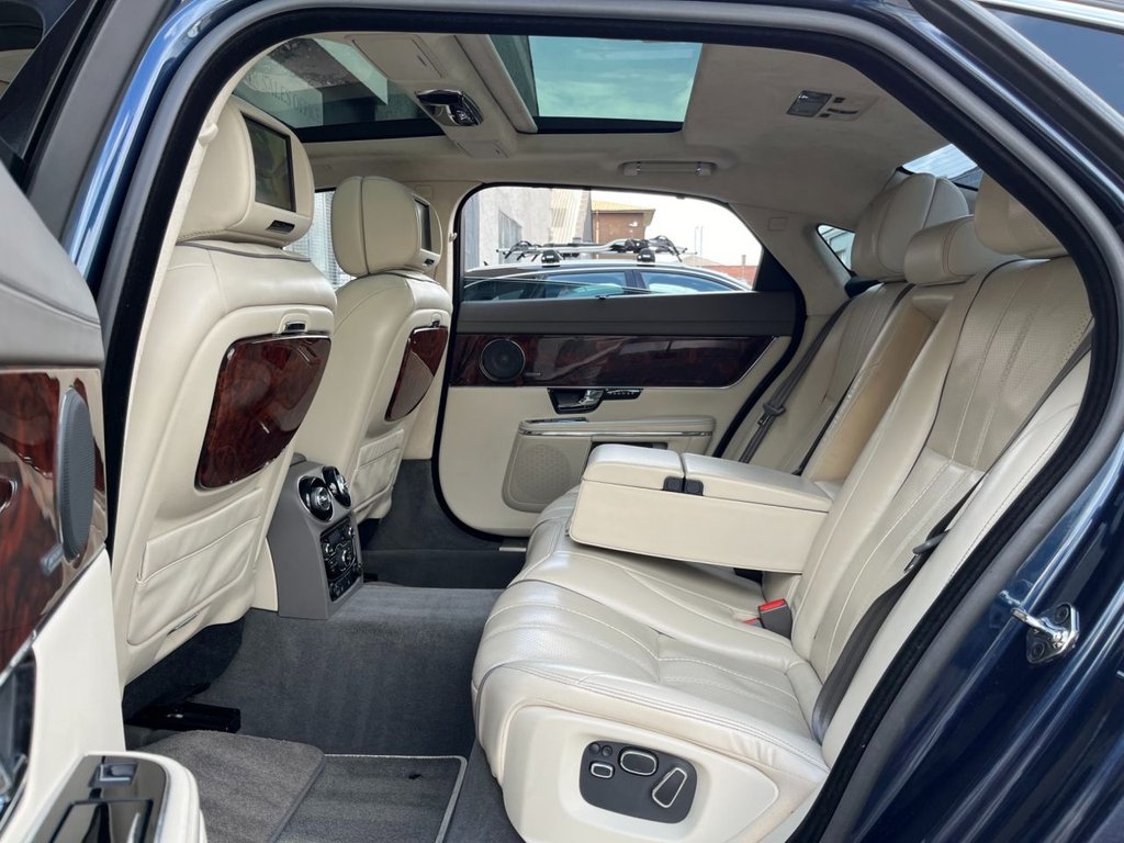 USED 2014 14 JAGUAR XJ 3.0 D V6 PORTFOLIO L 4d 275 BHP 