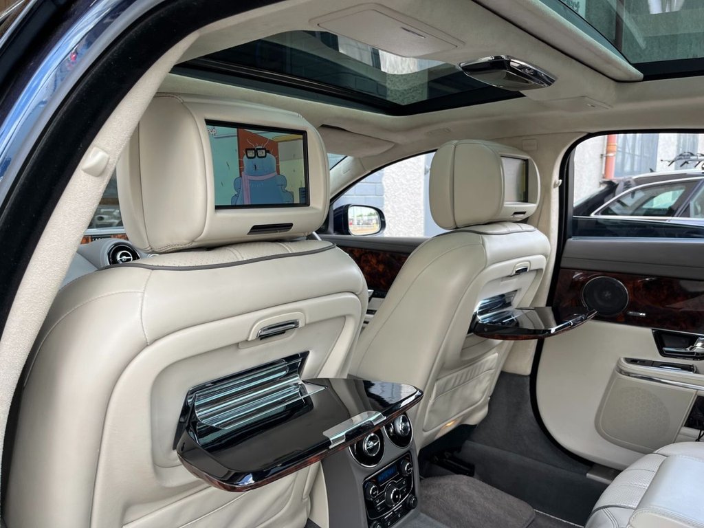 USED 2014 14 JAGUAR XJ 3.0 D V6 PORTFOLIO L 4d 275 BHP 