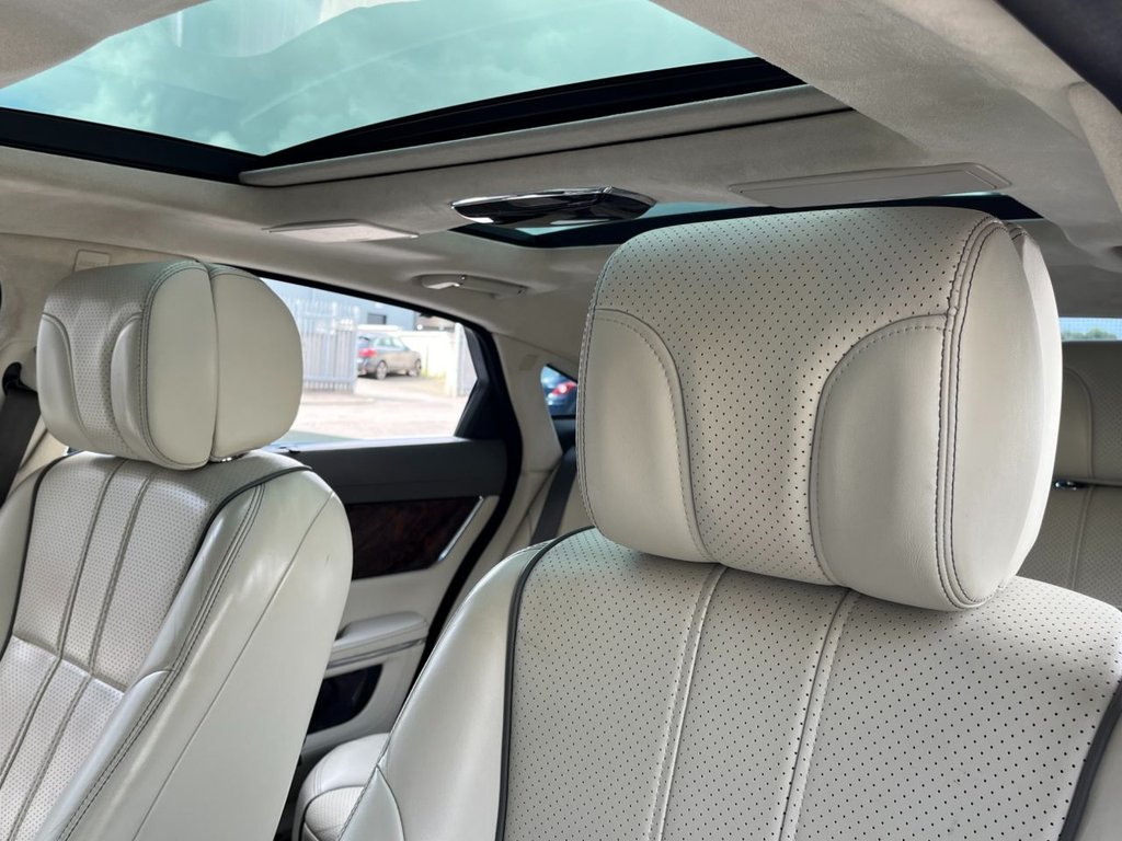 USED 2014 14 JAGUAR XJ 3.0 D V6 PORTFOLIO L 4d 275 BHP 