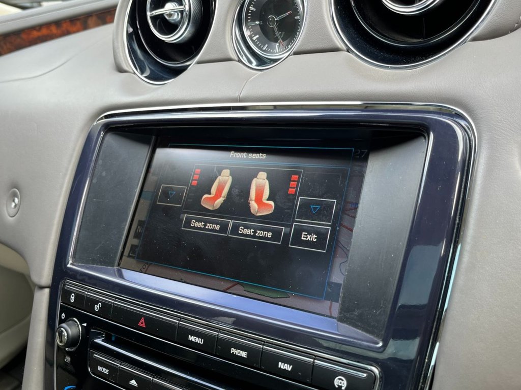 USED 2014 14 JAGUAR XJ 3.0 D V6 PORTFOLIO L 4d 275 BHP 