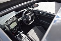 USED 2017 J VOLKSWAGEN GOLF 2.0 R TSI DSG 5d 306 BHP PAN ROOF / DCC / DYNAUDIO