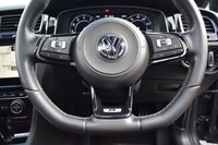 USED 2017 J VOLKSWAGEN GOLF 2.0 R TSI DSG 5d 306 BHP PAN ROOF / DCC / DYNAUDIO