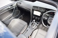 USED 2017 J VOLKSWAGEN GOLF 2.0 R TSI DSG 5d 306 BHP PAN ROOF / DCC / DYNAUDIO