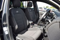 USED 2017 J VOLKSWAGEN GOLF 2.0 R TSI DSG 5d 306 BHP PAN ROOF / DCC / DYNAUDIO