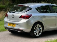 USED 2013 13 VAUXHALL ASTRA 2.0 ELITE CDTI S/S 5d 163 BHP 
