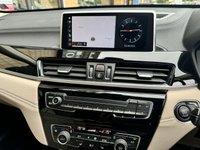 USED 2019 BMW X1 2.0 XDRIVE20I XLINE 5d 190 BHP Oyster Dakota | Harman Kardon |