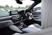 USED 2018 J BMW M5 4.4 M5 4d 592 BHP MEGA SPEC / BOWERS & WILKINS