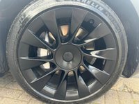 USED 2023 73 TESLA MODEL Y BASE 5d 295 BHP 