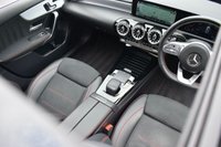 USED 2019 19 MERCEDES-BENZ A-CLASS 1.3 A 180 AMG LINE PREMIUM PLUS 5d 135 BHP PREMIUM PLUS / ONE OWNER / FSH