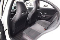USED 2019 19 MERCEDES-BENZ A-CLASS 1.3 A 180 AMG LINE PREMIUM PLUS 5d 135 BHP PREMIUM PLUS / ONE OWNER / FSH