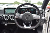 USED 2019 19 MERCEDES-BENZ A-CLASS 1.3 A 180 AMG LINE PREMIUM PLUS 5d 135 BHP PREMIUM PLUS / ONE OWNER / FSH