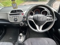 USED 2009 59 HONDA JAZZ 1.3 I-VTEC ES I-SHIFT 5d 98 BHP 