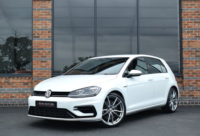 2018 67 Volkswagen Golf 2.0 R TSI DSG 5d 306 BHP