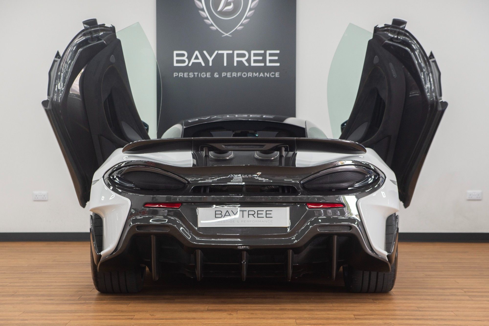 USED 2019 69 MCLAREN 600LT 3.8 V8 SSG 