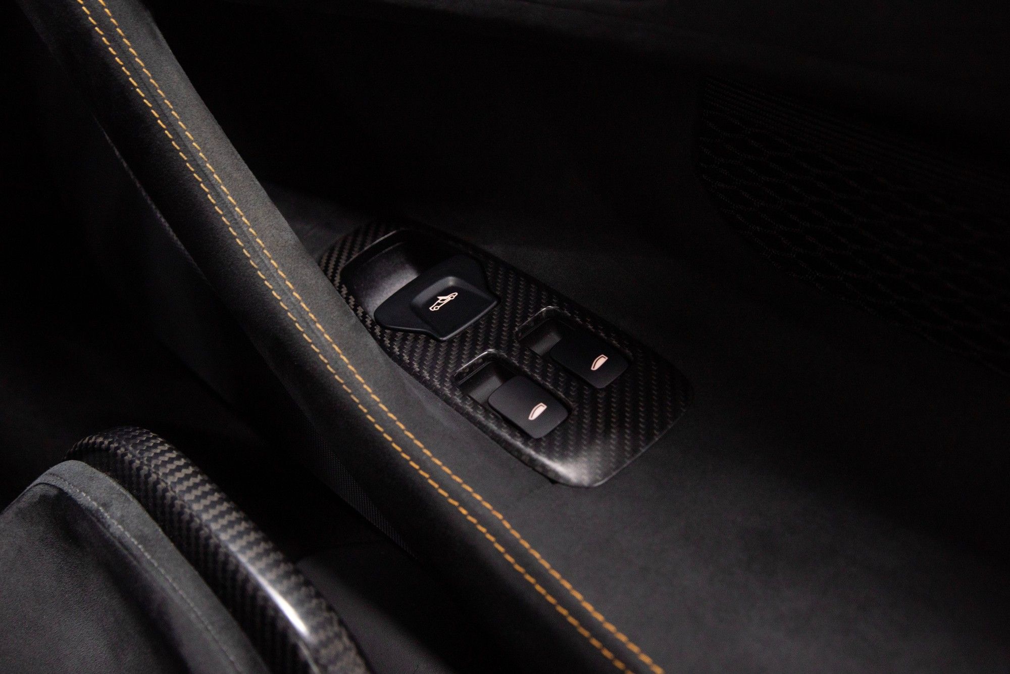 USED 2019 69 MCLAREN 600LT 3.8 V8 SSG 