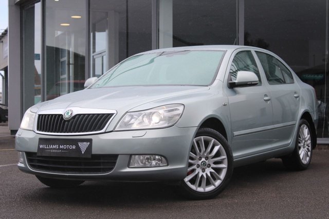 2010 60 Skoda Octavia 2.0 LAURIN & KLEMENT TDI CR 5d 138 BHP
