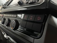 USED 2019 16 VOLKSWAGEN CALIFORNIA 2.0 30 YEARS TDI BMT 4MOTION 196 BHP Over &pound;5k Optional Extras