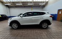 USED 2019 19 HYUNDAI TUCSON 1.6 GDI SE NAV 5d 130 BHP SAT NAV BLUETOOTH REAR VIEW CAMERA, CRUISE CONTROL PARKING SENSORS 2 OWNERS SERVICE HISTORY WARRANTY