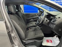 USED 2015 15 RENAULT CLIO 1.2 16V Dynamique MediaNav Hatchback 5dr Petrol Manual Euro 5 (75 ps) Cruise Control, Bluetooth, Air Conditioning