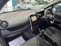 USED 2015 15 RENAULT CLIO 1.2 16V Dynamique MediaNav Hatchback 5dr Petrol Manual Euro 5 (75 ps) Cruise Control, Bluetooth, Air Conditioning