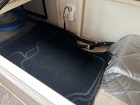 USED 2022 22 AUTO-SLEEPERS BROADWAY EL 2.2 BLUEHDI 440 B/B TL 160 BHP 2022 Broadway EL Auto Sleeper, based on a Peugeot 2.2 litre diesel manual 6 speed gearbox, fitted with Comfort pack and Winter package, just 2 owners from new with the added benefit of a factory fitted full habitation Air Conditioning unit.