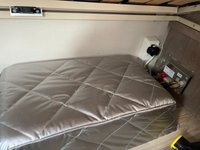 USED 2022 22 AUTO-SLEEPERS BROADWAY EL 2.2 BLUEHDI 440 B/B TL 160 BHP 2022 Broadway EL Auto Sleeper, based on a Peugeot 2.2 litre diesel manual 6 speed gearbox, fitted with Comfort pack and Winter package, just 2 owners from new with the added benefit of a factory fitted full habitation Air Conditioning unit.