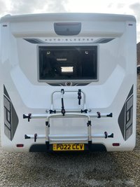 USED 2022 22 AUTO-SLEEPERS BROADWAY EL 2.2 BLUEHDI 440 B/B TL 160 BHP 2022 Broadway EL Auto Sleeper, based on a Peugeot 2.2 litre diesel manual 6 speed gearbox, fitted with Comfort pack and Winter package, just 2 owners from new with the added benefit of a factory fitted full habitation Air Conditioning unit.