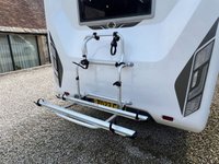 USED 2022 22 AUTO-SLEEPERS BROADWAY EL 2.2 BLUEHDI 440 B/B TL 160 BHP 2022 Broadway EL Auto Sleeper, based on a Peugeot 2.2 litre diesel manual 6 speed gearbox, fitted with Comfort pack and Winter package, just 2 owners from new with the added benefit of a factory fitted full habitation Air Conditioning unit.