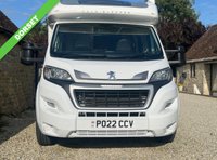 USED 2022 22 AUTO-SLEEPERS BROADWAY EL 2.2 BLUEHDI 440 B/B TL 160 BHP 2022 Broadway EL Auto Sleeper, based on a Peugeot 2.2 litre diesel manual 6 speed gearbox, fitted with Comfort pack and Winter package, just 2 owners from new with the added benefit of a factory fitted full habitation Air Conditioning unit.