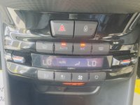 USED 2015 65 PEUGEOT 2008 1.6 BLUE HDI S/S CROSSWAY 5d 120 BHP SATNAV DAB PARKING SENSOR