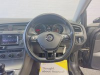 USED 2013 13 VOLKSWAGEN GOLF 1.6 SE TDI BLUEMOTION TECHNOLOGY 5d 103 BHP REAR PARKING SENSORS AIRCON
