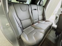 USED 2016 16 VOLVO XC60 2.0 D4 SE LUX NAV 5d 188 BHP SATNAV DAB HEATED SEATS