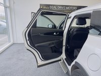 USED 2016 E KIA SORENTO 2.2 CRDI KX-2 ISG 5d 197 BHP SATNAV HEATEDSEATS REVCAM DAB