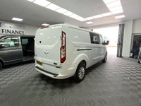 USED 2022 22 FORD TRANSIT CUSTOM 2.0 320 LIMITED DCIV ECOBLUE 130BHP 6 SEAT CREW VAN WITH FULL SERVICE HISTORY  FULL SERVICE HISTORY 6 SEAT CREW VAN EURO 6