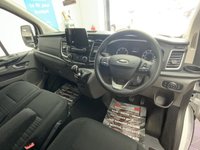 USED 2022 22 FORD TRANSIT CUSTOM 2.0 320 LIMITED DCIV ECOBLUE 130BHP 6 SEAT CREW VAN WITH FULL SERVICE HISTORY  FULL SERVICE HISTORY 6 SEAT CREW VAN EURO 6
