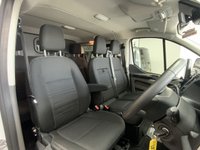 USED 2022 22 FORD TRANSIT CUSTOM 2.0 320 LIMITED DCIV ECOBLUE 130BHP 6 SEAT CREW VAN WITH FULL SERVICE HISTORY  FULL SERVICE HISTORY 6 SEAT CREW VAN EURO 6