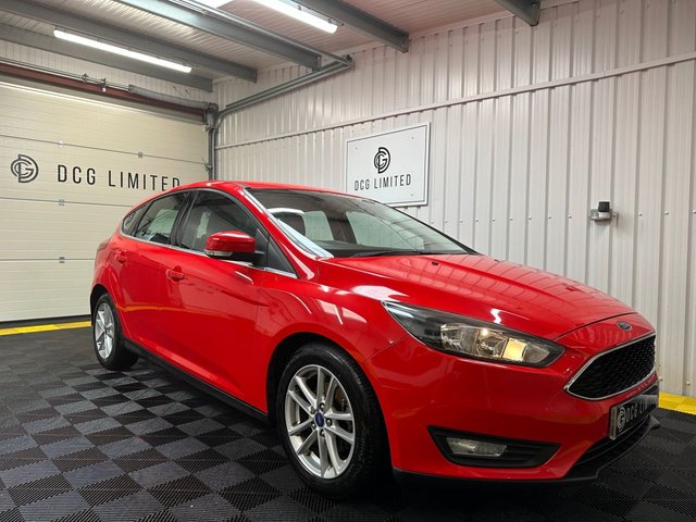 2014 64 Ford Focus 1.0 ZETEC 5d 124 BHP
