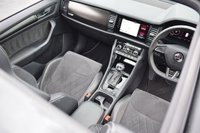 USED 2020 20 SKODA KODIAQ 2.0 SPORTLINE TDI SCR DSG 5d 188 BHP PAN ROOF / DIGITAL DASH / ACC
