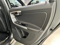 USED 2016 16 VOLVO XC60 2.0 D4 R-DESIGN LUX NAV 5d 188 BHP WINTER PACK+BENDING LIGHTS+NAV
