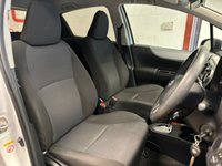 USED 2014 14 TOYOTA YARIS 1.5 HYBRID ICON PLUS 5d 61 BHP LOW RATE FINANCE AVAILABLE + RAC PLATINUM WARRANTY INCLUDED