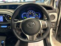 USED 2014 14 TOYOTA YARIS 1.5 HYBRID ICON PLUS 5d 61 BHP LOW RATE FINANCE AVAILABLE + RAC PLATINUM WARRANTY INCLUDED
