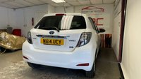 USED 2014 14 TOYOTA YARIS 1.5 HYBRID ICON PLUS 5d 61 BHP LOW RATE FINANCE AVAILABLE + RAC PLATINUM WARRANTY INCLUDED