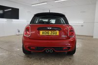 USED 2016 16 MINI HATCH COOPER 2.0 COOPER S 3d 189 BHP CHILI PACK WITH CHROME FEATURES. VERY LOW MILEAG, STUNNING CONDITION