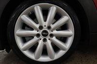 USED 2016 16 MINI HATCH COOPER 2.0 COOPER S 3d 189 BHP CHILI PACK WITH CHROME FEATURES. VERY LOW MILEAG, STUNNING CONDITION