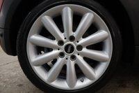 USED 2016 16 MINI HATCH COOPER 2.0 COOPER S 3d 189 BHP CHILI PACK WITH CHROME FEATURES. VERY LOW MILEAG, STUNNING CONDITION