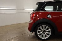USED 2016 16 MINI HATCH COOPER 2.0 COOPER S 3d 189 BHP CHILI PACK WITH CHROME FEATURES. VERY LOW MILEAG, STUNNING CONDITION