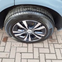 USED 2023 73 VOLVO XC60 2.0 B5 CORE AWD MHEV 5d 247 BHP GENUINE MILEAGE HYBRID MHEV