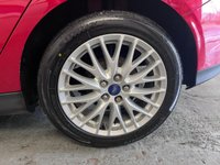 USED 2014 64 FORD FOCUS 1.0 ZETEC NAVIGATOR 5d 124 BHP 