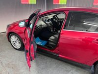 USED 2014 64 FORD FOCUS 1.0 ZETEC NAVIGATOR 5d 124 BHP 