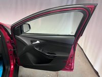USED 2014 64 FORD FOCUS 1.0 ZETEC NAVIGATOR 5d 124 BHP 